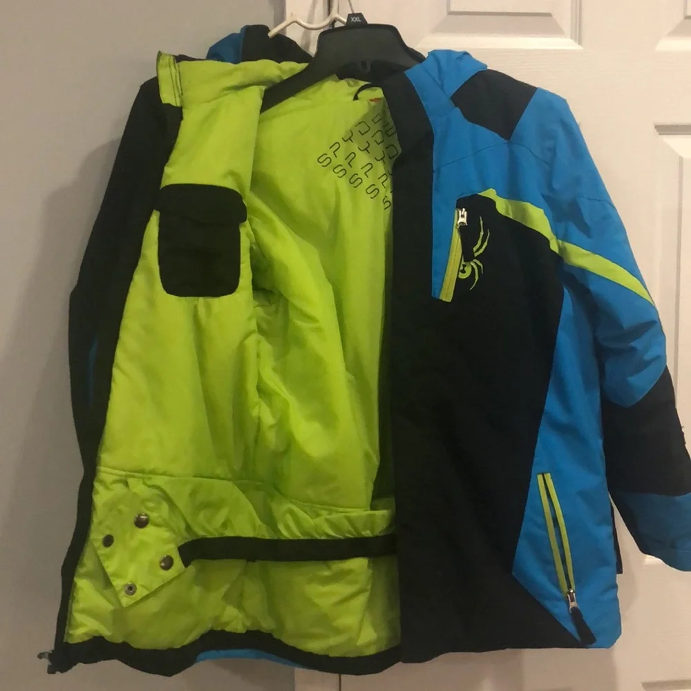 Ski jacket - Picture 4 of 4
